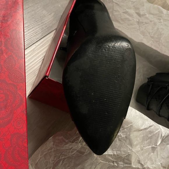 Black heeled booties - Picture 5 of 7